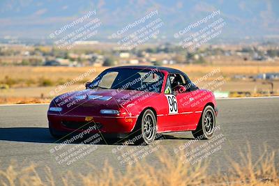 media/Nov-16-2024-Extreme Speed (Sat) [[6587d07cc4]]/Orange Group/Session 3 (The Bowl)/